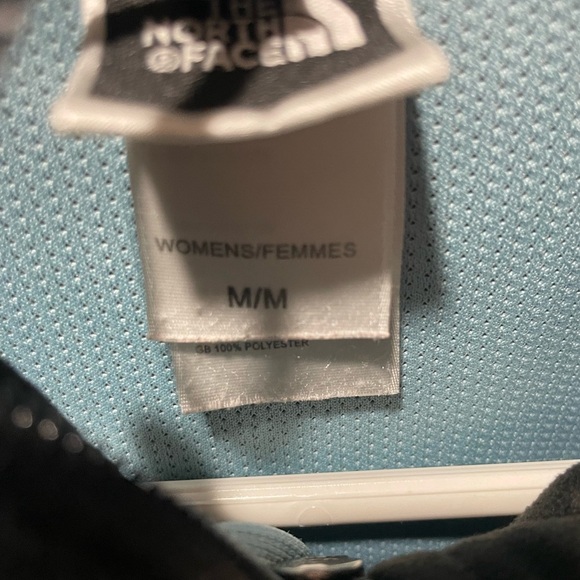 The North Face Black Zip-Up Vest - Picture 4 of 5